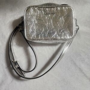 Michael kors metallic crossbody